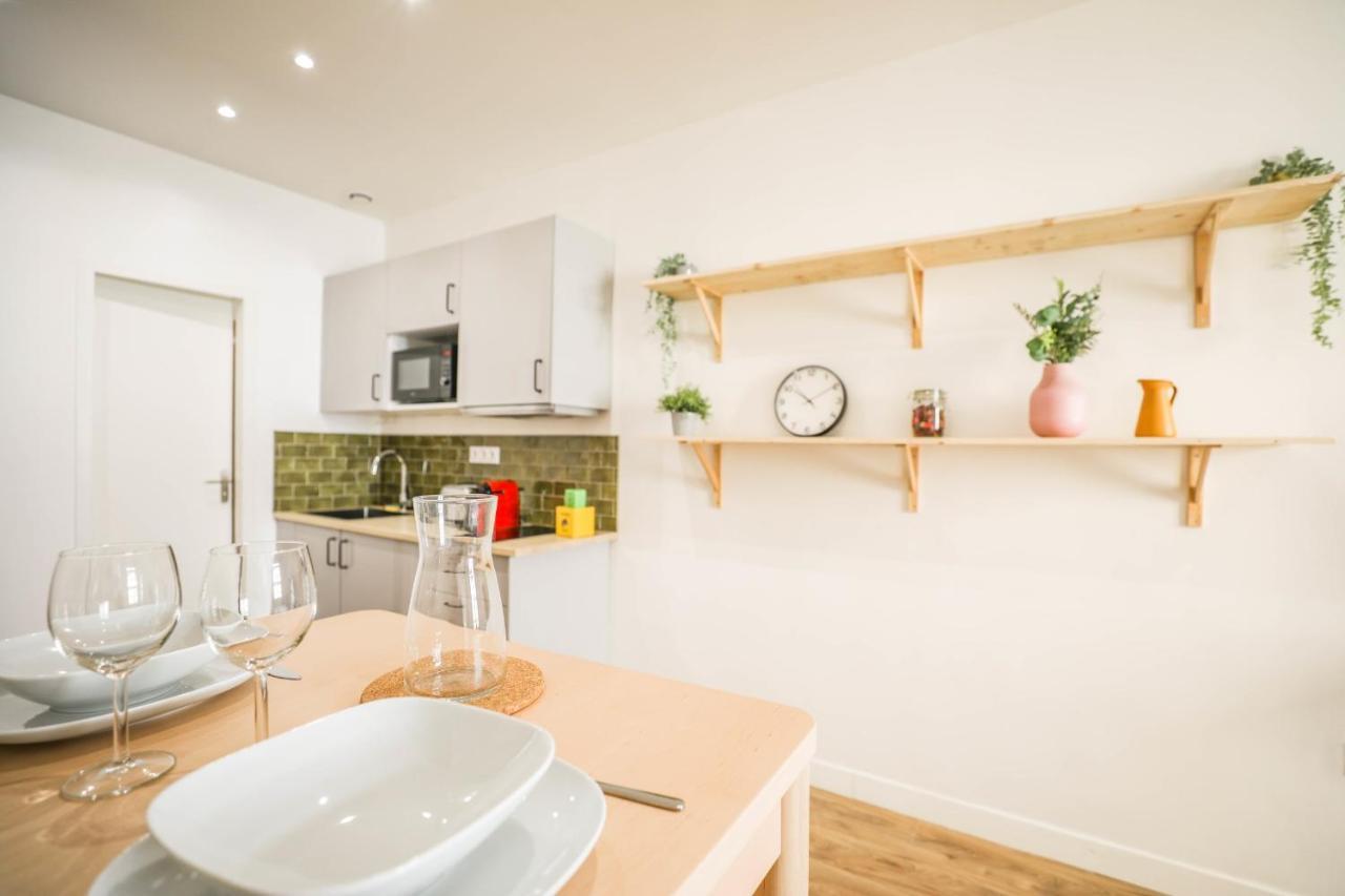 Vieux-port Studio Neuf Hyper Centre Apartment Marseilles