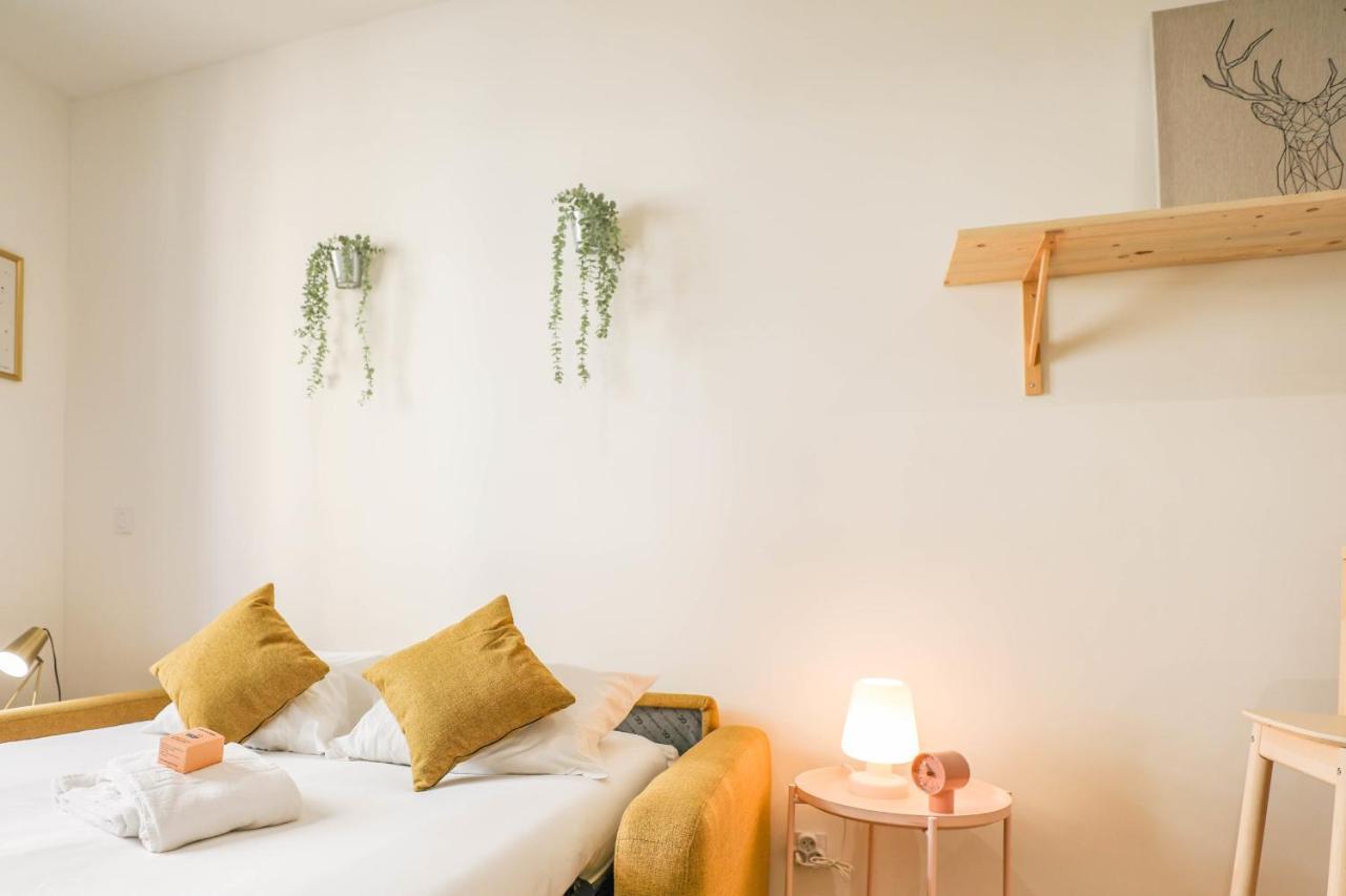 Vieux-port Studio Neuf Hyper Centre Apartment Marseilles